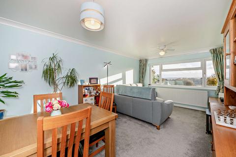 2 bedroom flat for sale, Sorrento, Middle Warberry Road TQ1