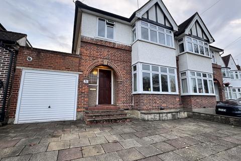undefined, Lyncroft Avenue, Pinner HA5