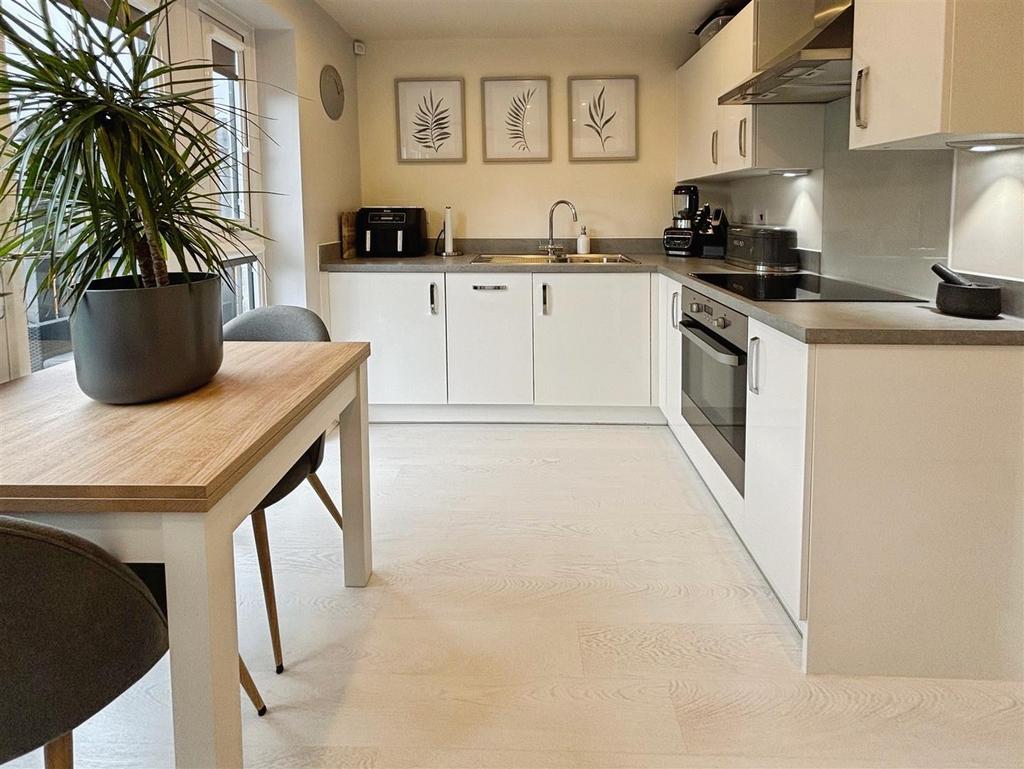 Breakfast Kitchen