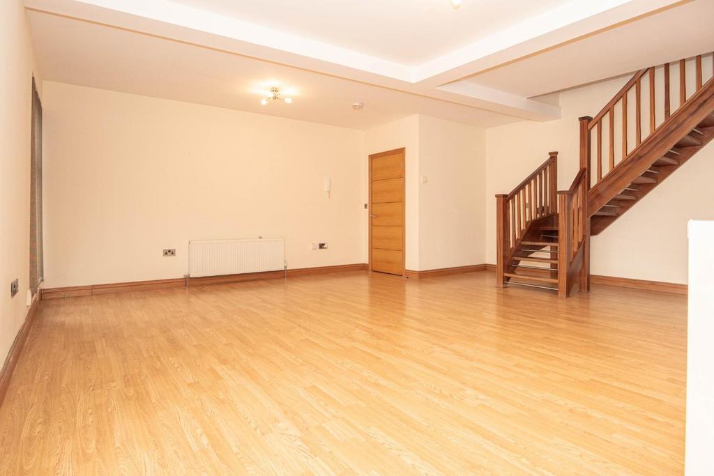 Living room/kitchen diner