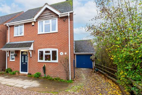 undefined, The Orchard, Bromsgrove B61