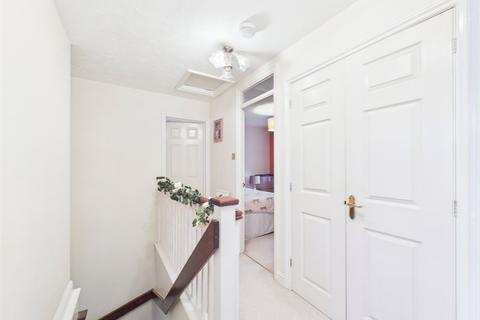 undefined, Waterdale Close, Hardwicke, Gloucester, Gloucestershire, GL2