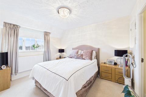 undefined, Waterdale Close, Hardwicke, Gloucester, Gloucestershire, GL2