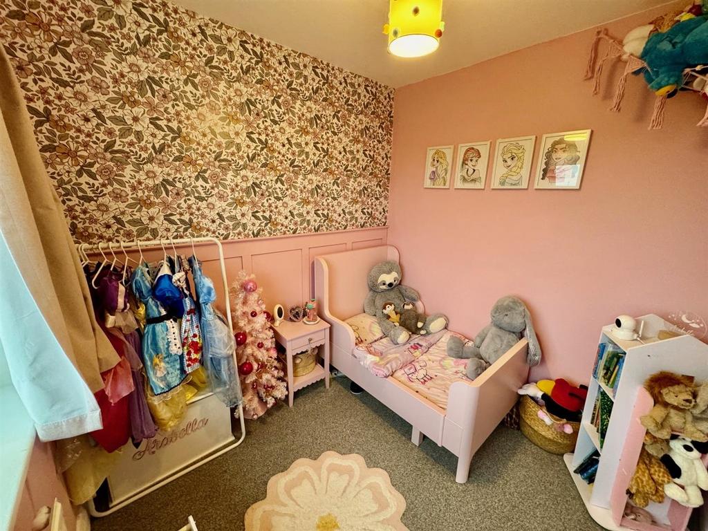 Bedroom 3.jpg