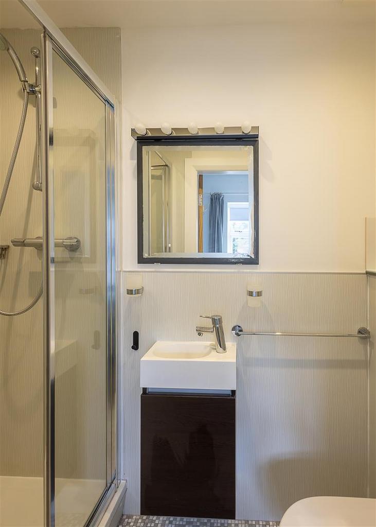 En Suite (Bed 2)