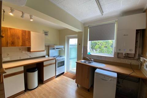 3 bedroom end of terrace house to rent, Dryfield Road, Edgware, HA8