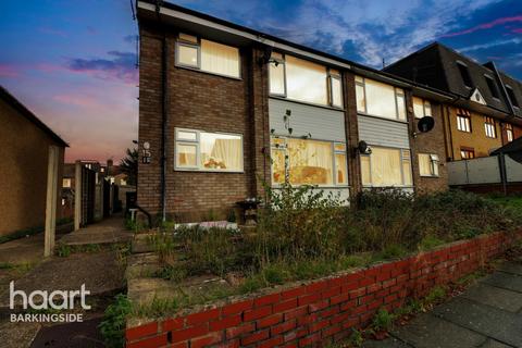 15 Abbey Road, Ilford, IG2 7NE