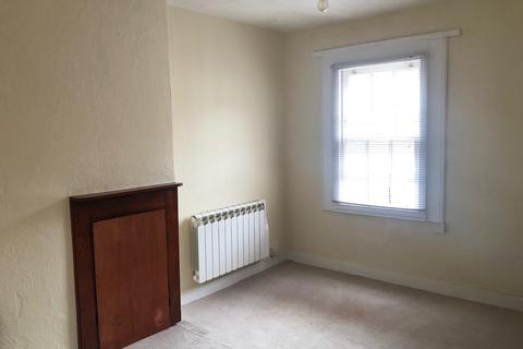 2 bedroom flat to rent, Northload Street, Glastonbury BA6