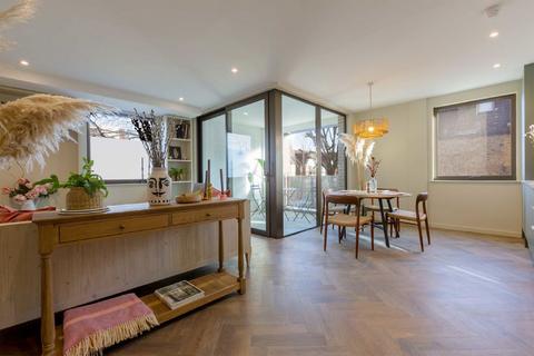 undefined, Craven Avenue, London W5