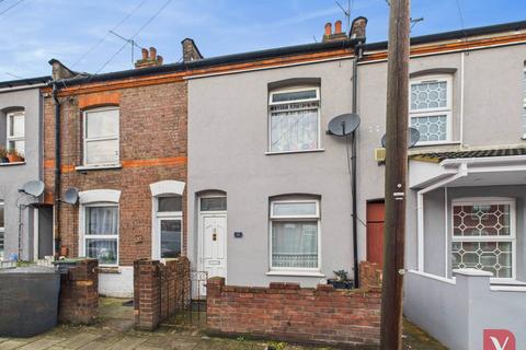 Oak Road, Luton LU4