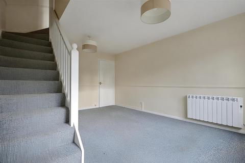 2 bedroom terraced house to rent, Wrenbury Road, Duston, NN5