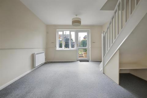 2 bedroom terraced house to rent, Wrenbury Road, Duston, NN5