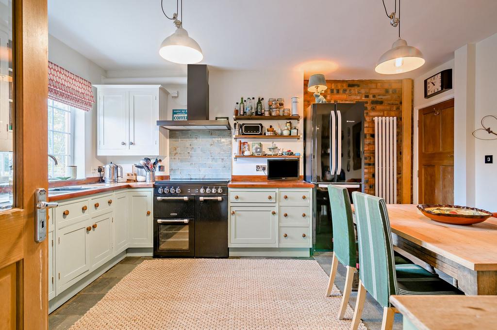 Kitchen diner