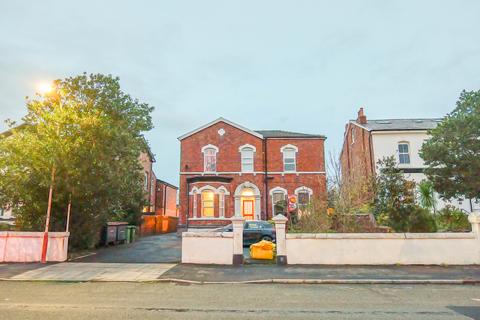 1 bedroom flat for sale, Leyland Road, Southport PR9