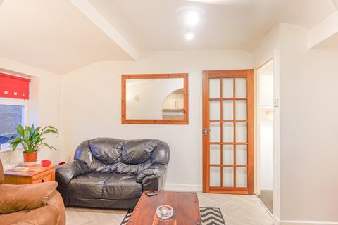 1 bedroom flat for sale, Leyland Road, Southport PR9