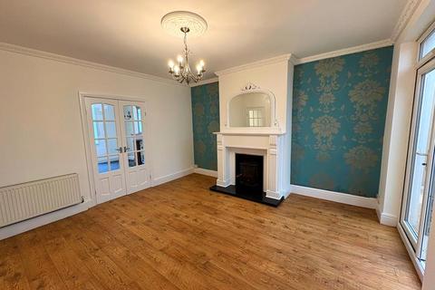 3 bedroom semi-detached house for sale, Birmingham Road, Redditch, B97