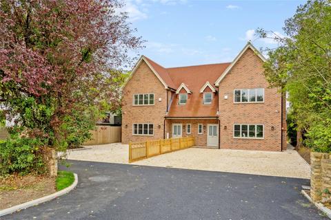 undefined, Landrecies, Oxford Road, Gerrards Cross