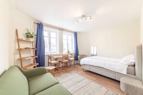 Studio for sale, Frognal, Hampstead, London, NW3