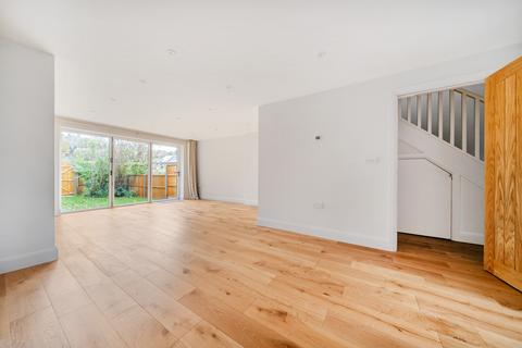 undefined, Hoe Lane, Hascombe, Godalming, GU8