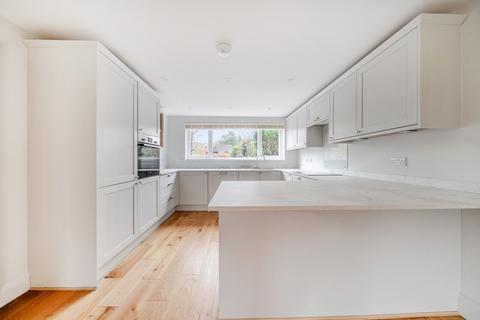 undefined, Hoe Lane, Hascombe, Godalming, GU8