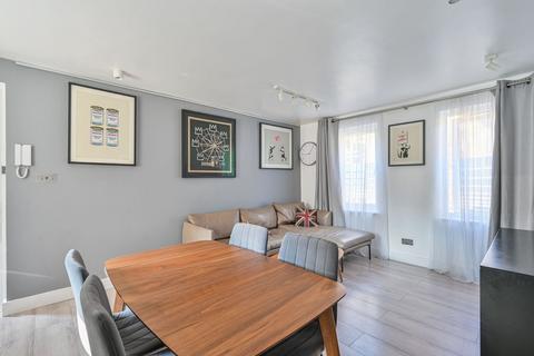 Cartwright St, Tower Hill, London, E1