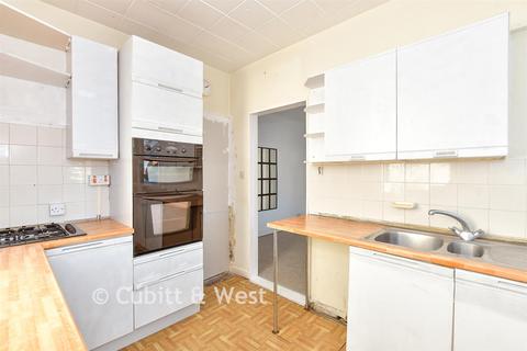 undefined, Park Avenue, Waterlooville, Hampshire