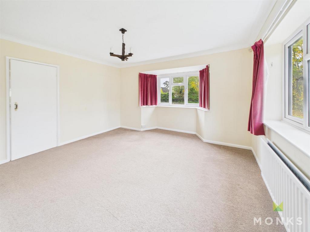 CAM01520 G0-PR0292-STILL009.jpg