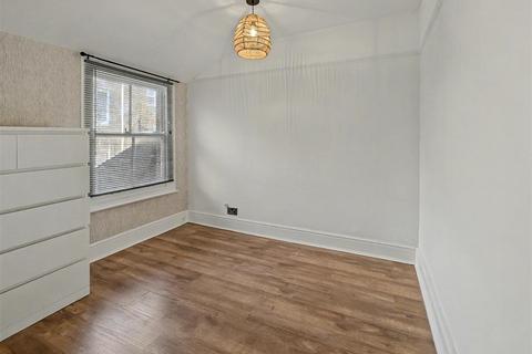 undefined, Room To Let, Seaview, Leigh On Sea