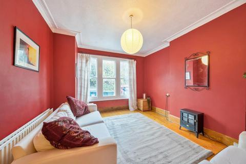 undefined, Squires Lane,  Finchley,  N3
