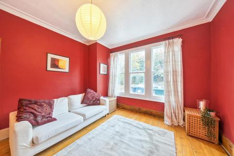 undefined, Squires Lane,  Finchley,  N3