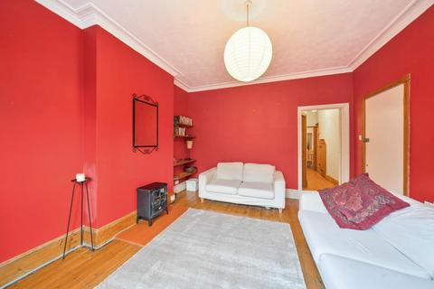 undefined, Squires Lane,  Finchley,  N3