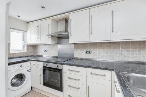 Flat 2, 10 Port Street, Evesham, WR11 1AN