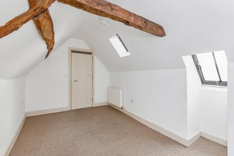 Flat 2, 10 Port Street, Evesham, WR11 1AN