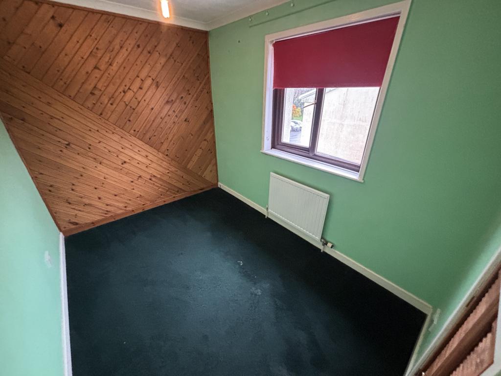 Rear bedroom 3