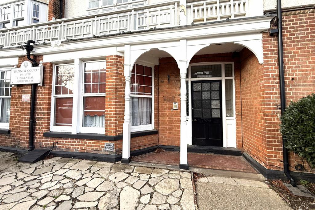 A beautiful ground floor apartment in lowestoft