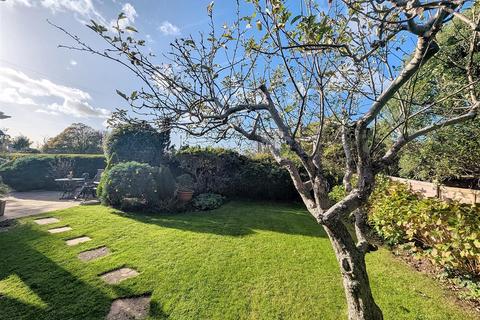 3 bedroom detached house for sale, Seaview Lane, Seaview, PO34 5DJ
