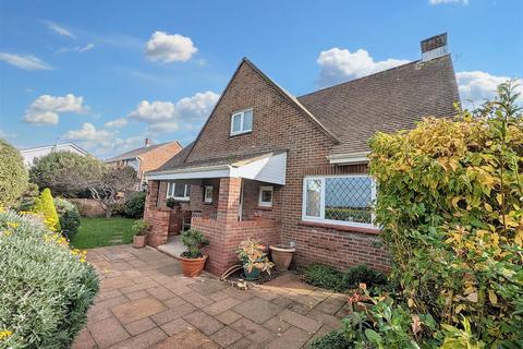 3 bedroom detached house for sale, Seaview Lane, Seaview, PO34 5DJ