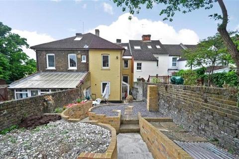 4 bedroom terraced house for sale, Maidstone Road, Kent ME1