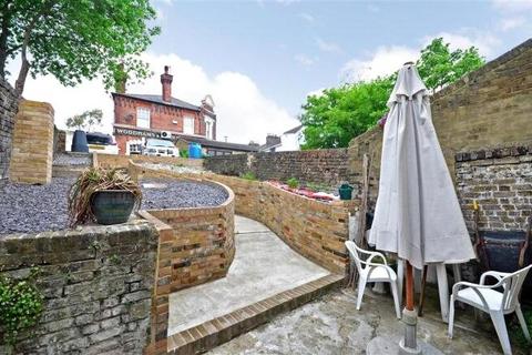 4 bedroom terraced house for sale, Maidstone Road, Kent ME1