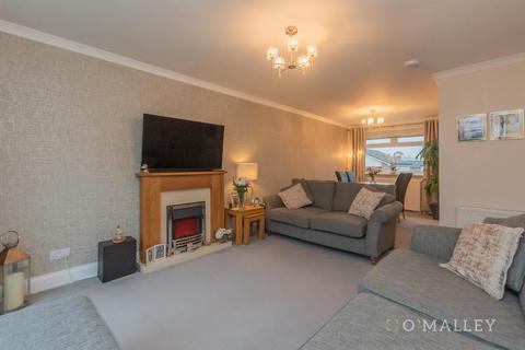 undefined, Ross Court, Tillicoultry