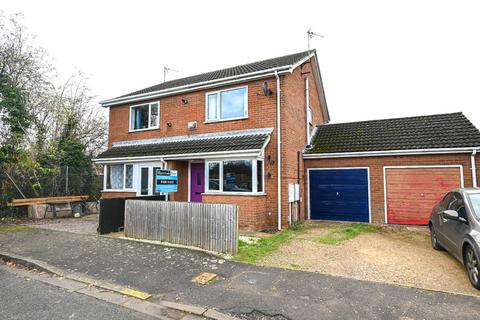 2 bedroom semi-detached house for sale, Lancelot Way, Spalding PE11