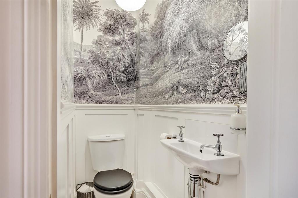 8670694-interior32.jpg