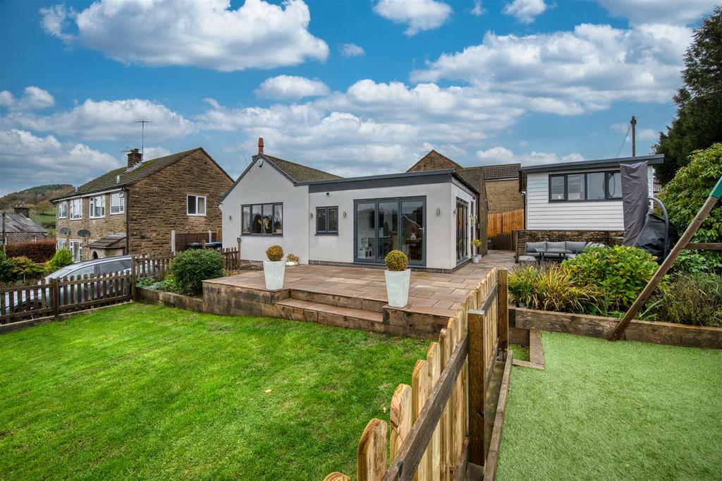 Front Garden to the home.jpg