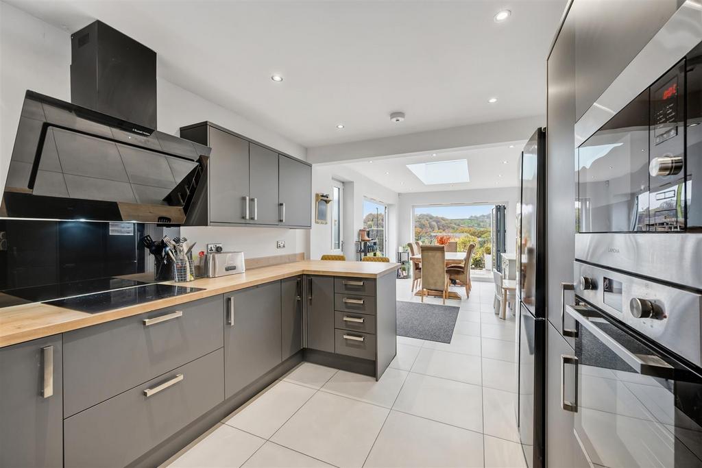 Kitchen to dining area.jpg