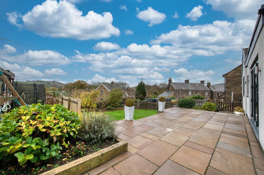 Front Garden.jpg