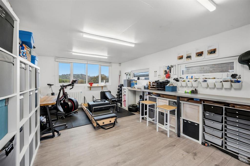 Garden Office-Gym.jpg