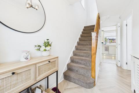 3 bedroom semi-detached house to rent, Carew Road, Ashford, Surrey, TW15