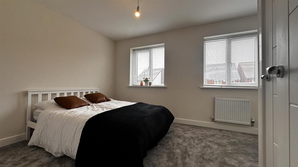 Temp Image So1k9 W.jpg