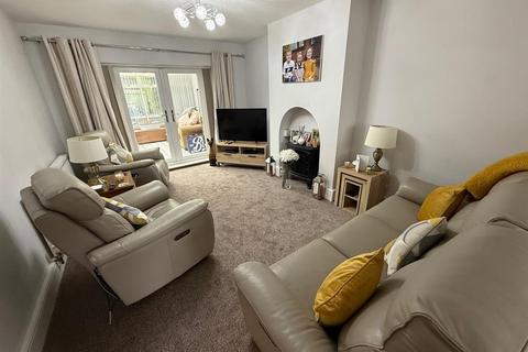 3 bedroom semi-detached house for sale, Haslucks Green Road, Shirley, Solihull