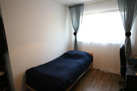 1 bedroom property to rent, Oldbury Close, Orpington BR5